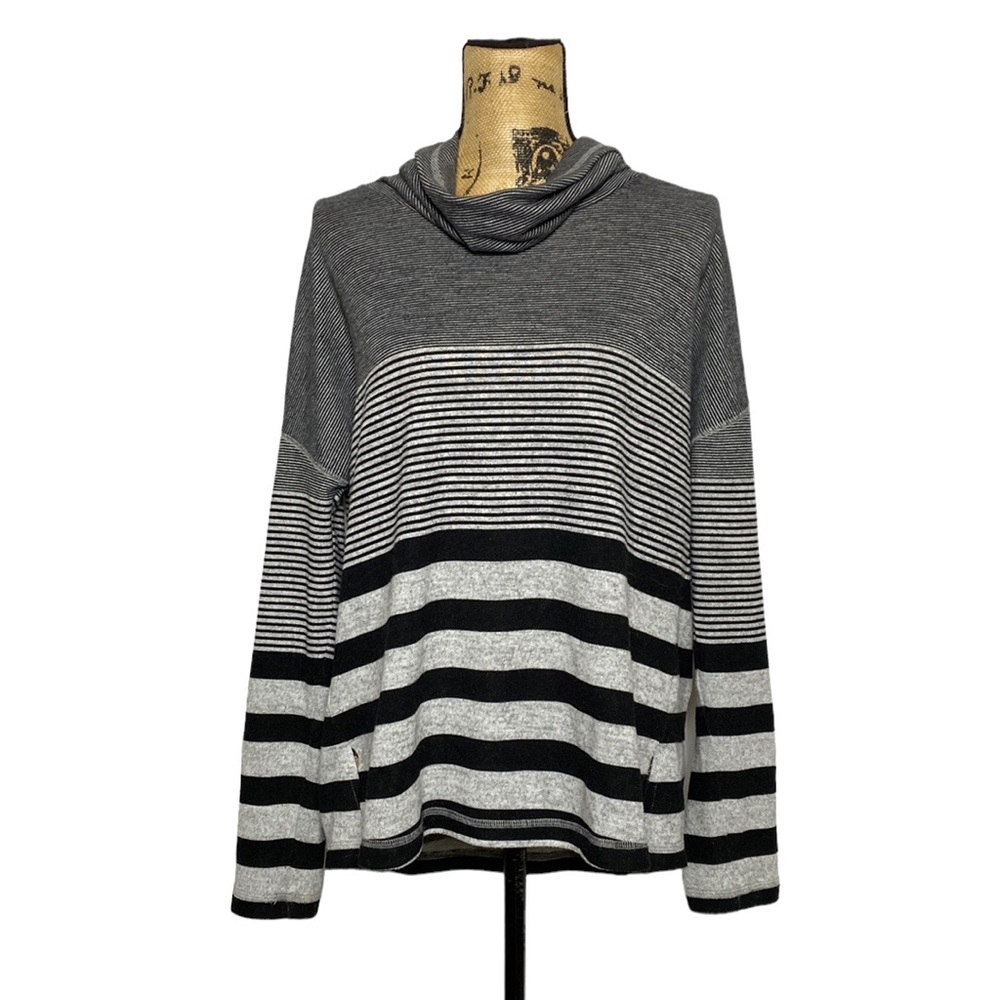 Black Grey Long Sleeve Pullover Hooded Sweater M